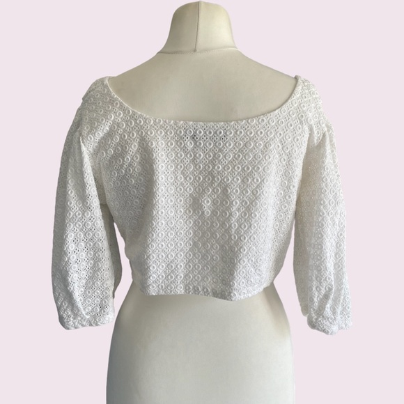 PRETTYLITTLE THING White Broderie Anglaise Bohemian Cropped Top Size 12 - Picture 6 of 8